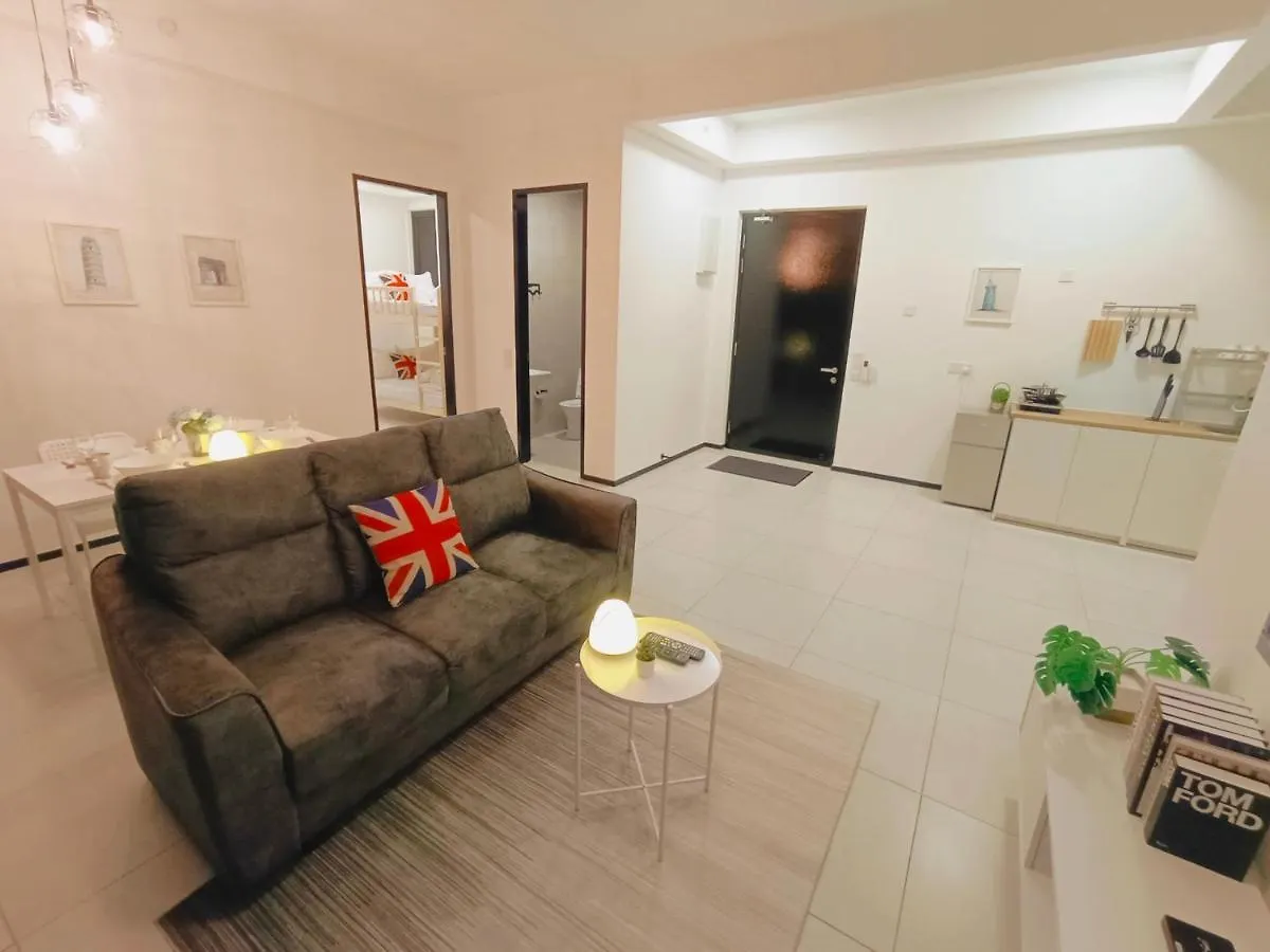 Infinity Pool, Georgetown, Up To 11 Pax, 2 Bedrooms, 2 Bathrooms, 2 Car Parks By Star Home Jelutong 0*,  Μαλαισία