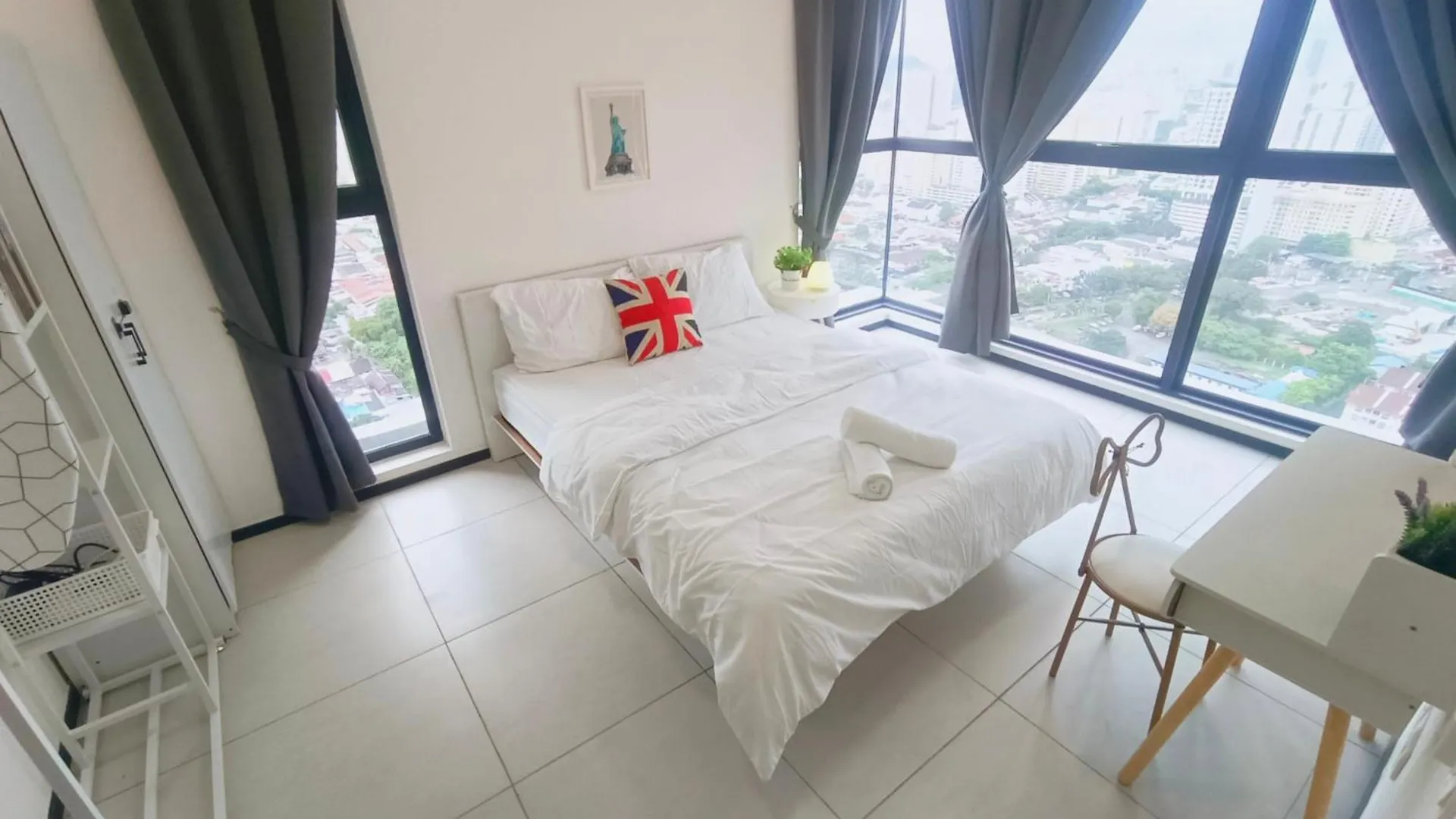 Infinity Pool, Georgetown, Up To 11 Pax, 2 Bedrooms, 2 Bathrooms, 2 Car Parks By Star Home Jelutong